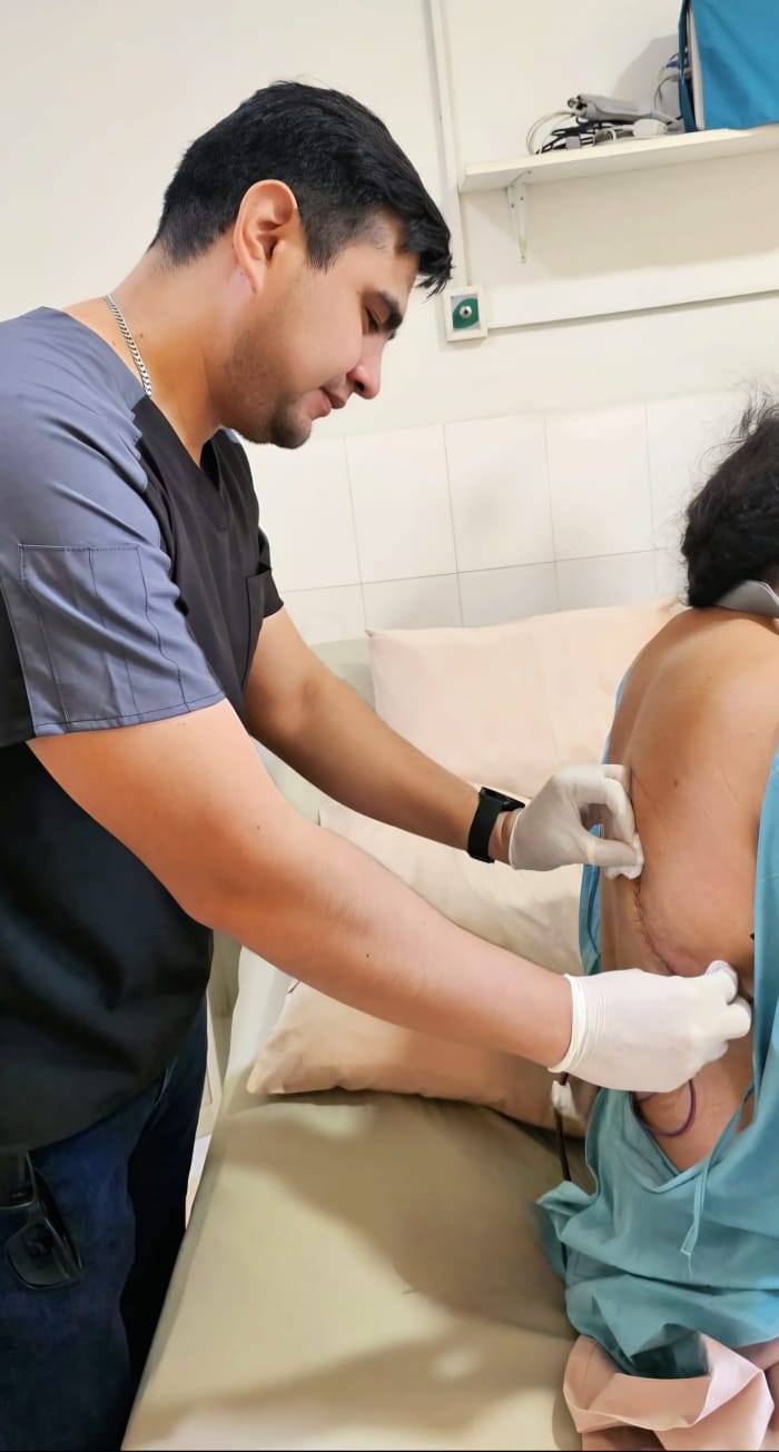 Atención postoperatoria al paciente